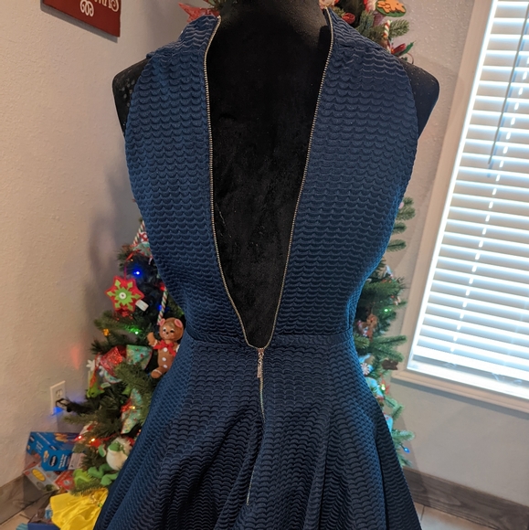 Macduggal - Picture 4 of 4